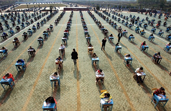chinese-school-starts-grade-bank-system